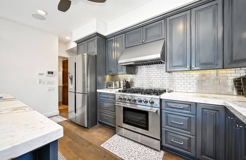 Santa Ana Heights House | Upscale Home with Rooftop Deck, Jacuzzi, & Firepit