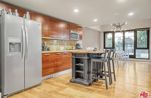 Historic Core Condo | Urban Chic 1-bedroom Loft w Cathedral Ceilings + Skylight in Vibrant Los Angeles