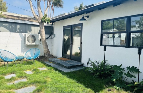 Marina del Rey Cottage | Venice/Marina Del Rey Cottage studio with Private Garden