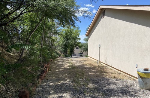 Cottonwood-Verde Village Apartment | Verde River Hilltop Gem - Tranquil, artistic and close to everything