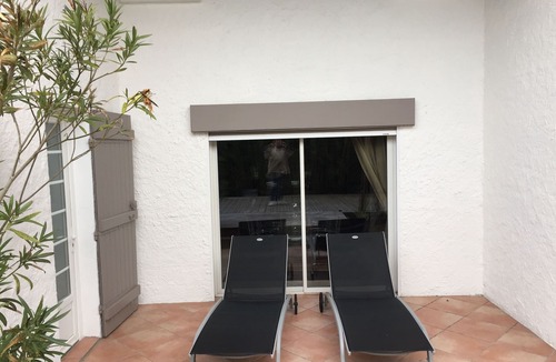 La Teste-de-Buch Villa | Villa du Pyla in a green setting, private heated swimming pool, cycling beach!