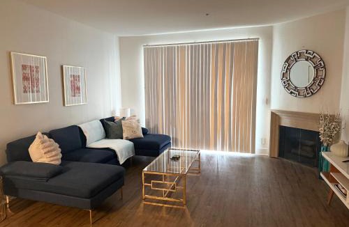 Marina del Rey Apartment | Villa Marina - AMAZING Modern, Spacious, Stylish 2 Master Suites in CENTRAL Marina Del Rey
