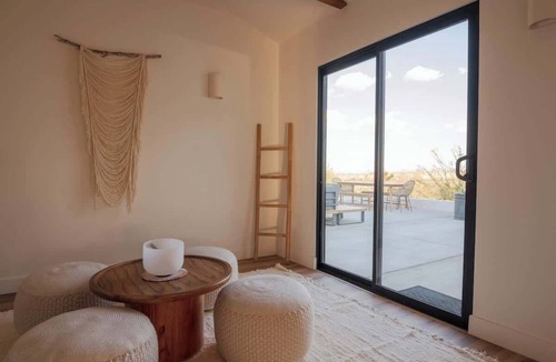 Yucca Valley House | Villa Yoku By The Cohost Company