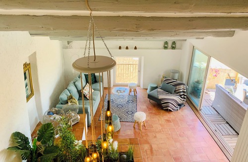 Villedieu House | Village house with 2 terraces a stone's throw from Villedieu's mythical square