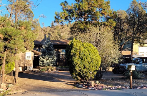 Prescott Heights House | Vintage Charm, Modern Comfort & Private Casita. Near Downtown Prescott.
