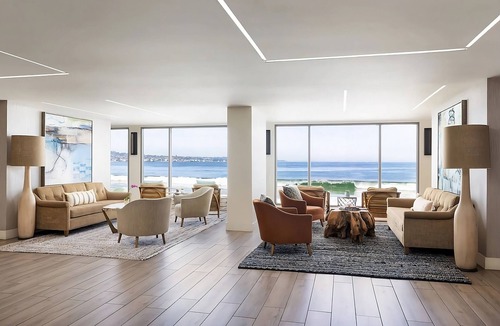 Monterey House | Visit Monterey And Enjoy The Attractions! Pets Allowed, Outdoor Pool, Dining!