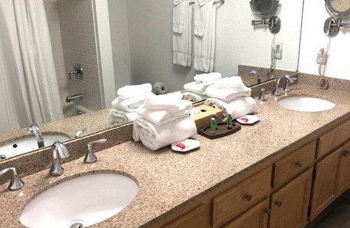 Baristo Resort | Vista Mirage Resort,Palm Springs w/. BBQ & Pool-2 BR suite in Palm Springs
