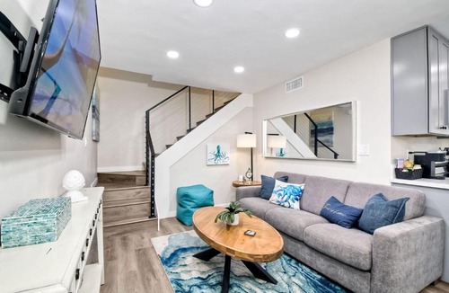 South Oceanside Apartment | Wake Up to Ocean Views | Tower 9 Across from the Beach