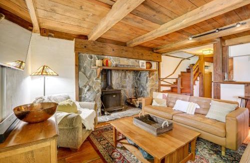 Crestline House | Walk to Lake Gregory: Family Retreat w/Patio!