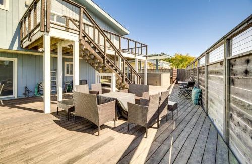 Half Moon Bay Apartment | Walk to Poplar Beach: Cozy Coastal Getaway w/Yard