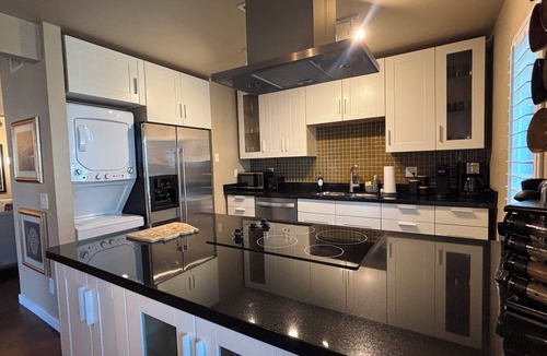 Bartlett Estates Condo | Well Appointed fully furnished 2BR, 2Bath, 1st floor, Guard-Gated, Biltmore area
