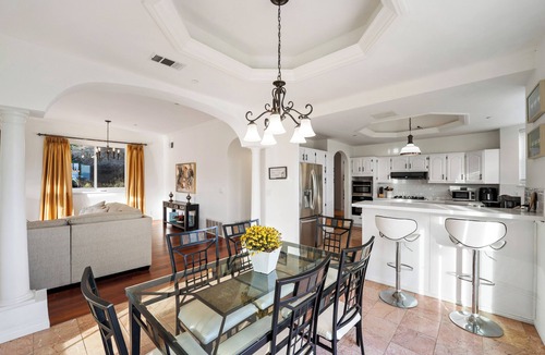 Canoga Park House | West Hills Grand View