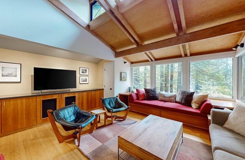 Sea Ranch House | Windsong Redwood Retreat