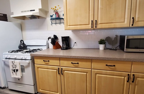 Temecula House | Wine Country Cute & Cozy home in Downtown Murrieta 30 day rental
