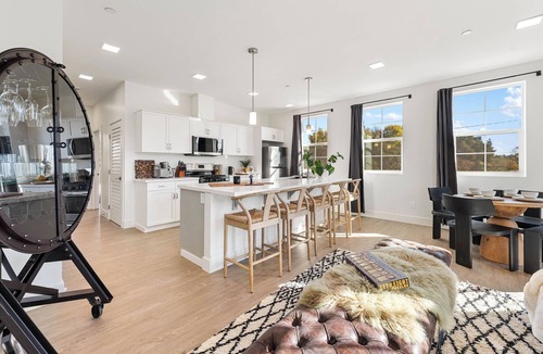 Los Alamos Apartment | Wine Country Getaway - Cozy Private Apartment 206