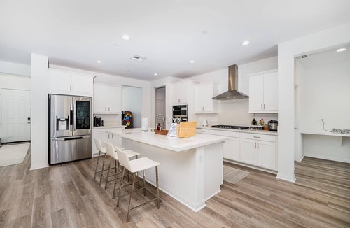 Winchester House | Wine Country | Pool. Spa. Game Room. Fire Pit. BBQ