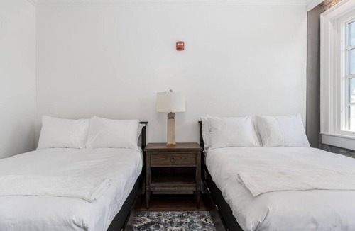 Santa Rosa Bed & Breakfast | Wine-Country Wonderland Holiday 1 BR Retreat