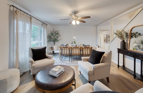 Bennett Valley House | Wine Meets Luxury: 5BR, 2 Living Rooms, Pool, BBQ, Sleeps 10, EV Charger