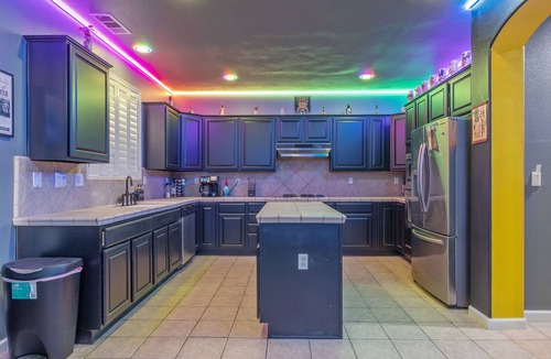 Visalia House | Wizard Themed Home W/Hot Tub & Pool