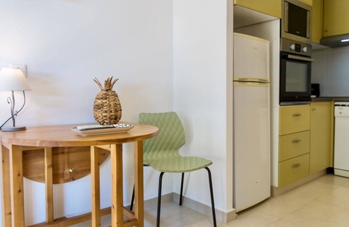 Tarcu House | Wonderful villa for 6 people with pool, WIFI, A/C, TV and terrace