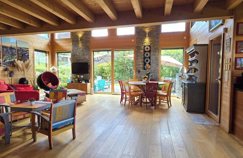 Saint-Cergues House | Wooden house between lake and mountains with indoor pool