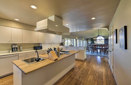 Shenandoah Valley House | Working Vineyard & Private Pool: Villa in Plymouth