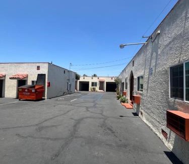 Lynwood Hotel | World Motel