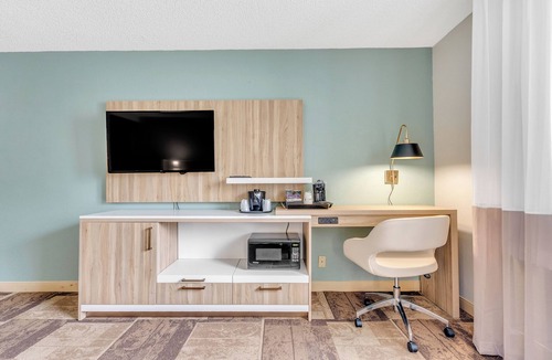 Newark Hotel | Wyndham Garden Newark/Fremont Silicon Valley