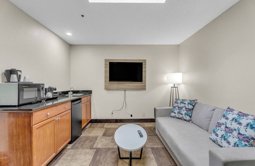 Newark Hotel | Wyndham Garden Newark/Fremont Silicon Valley
