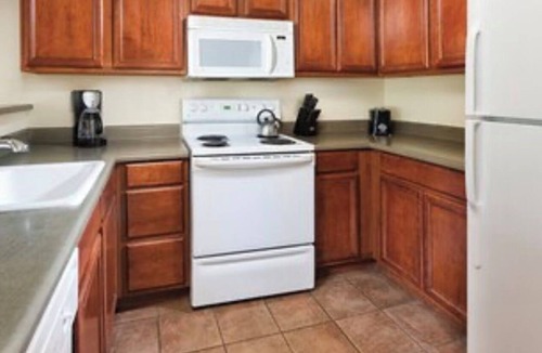Round Hill Village Condo | Wyndham South Shore Resort condo in Zephyr Cove with kitchen and more!