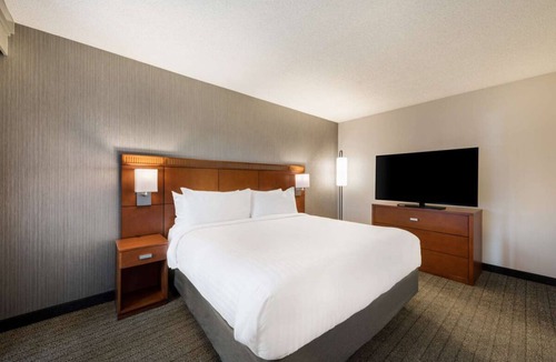 San Jose Hotel | Your Home Away From Home! w/Outdoor Pool, Near The Tech Museum of Innovation