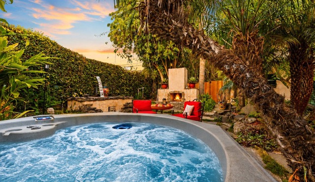 25% Off August! Perfect For Families -Hot Tub*