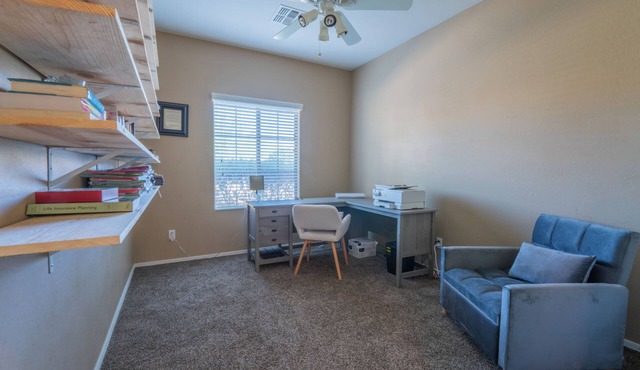 3-bedroom 2 bath 1 office fully furnished Florence House