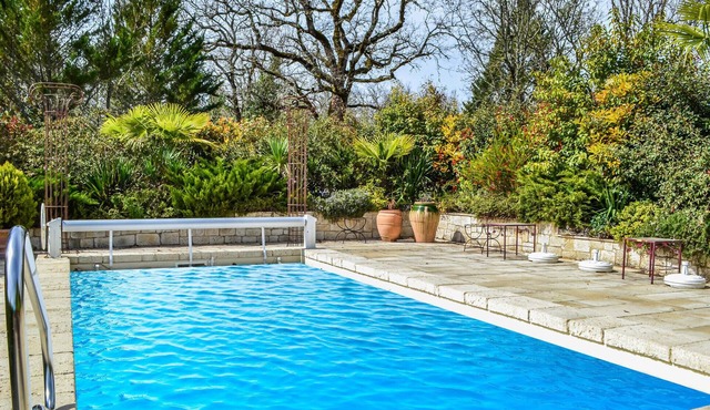 3 bedroom accommodation in Devillac in Devillac