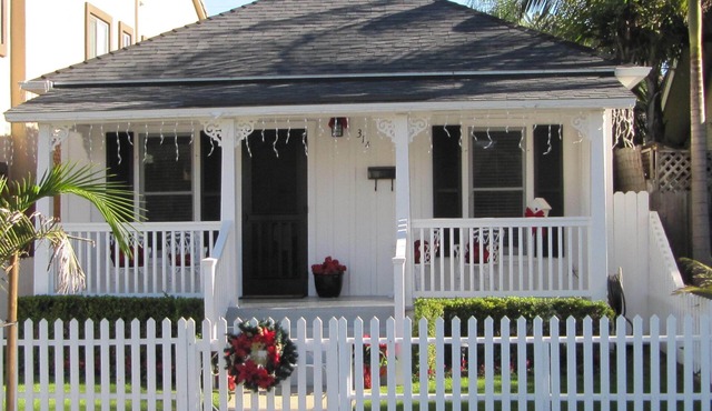 3-BEDROOM COTTAGE in SURF CITY USA Huntington Beach CA 2 BLOCKS TO BEACH&5 PIER