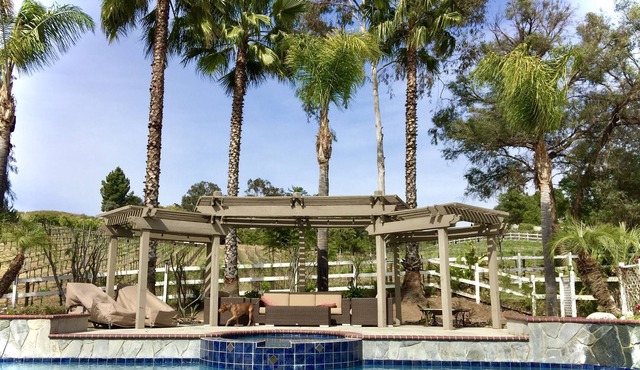 30-DAY STAYS! Hummingbird Inn, Temecula - Wine Country