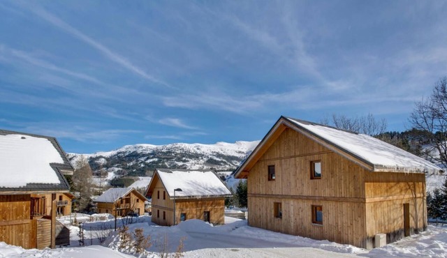 300m from shops, parking, tv, 45-58m², Gresse en Vercors