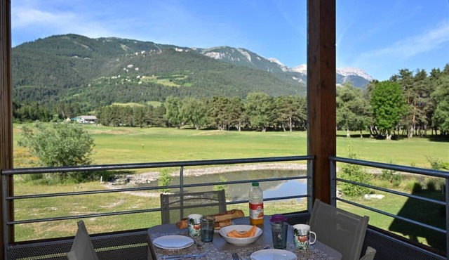 300m from shops, Ground floor, parking, tv, ski locker, 49m², Pra Loup