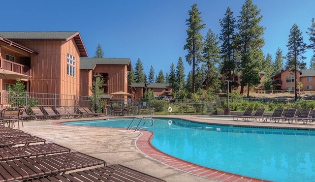 3br Presidential in Natural Backdrop!