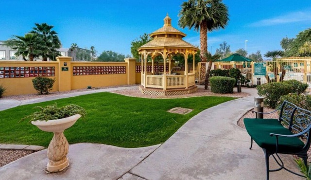 4 x 2 Double Beds at La Quinta Inn & Suites by Wyndham Mesa Superstition Springs