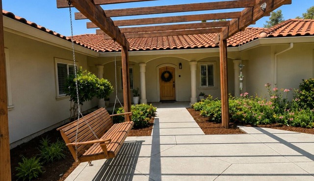 7BR Elegant Country Retreat with Pool & Expansive Private Grounds