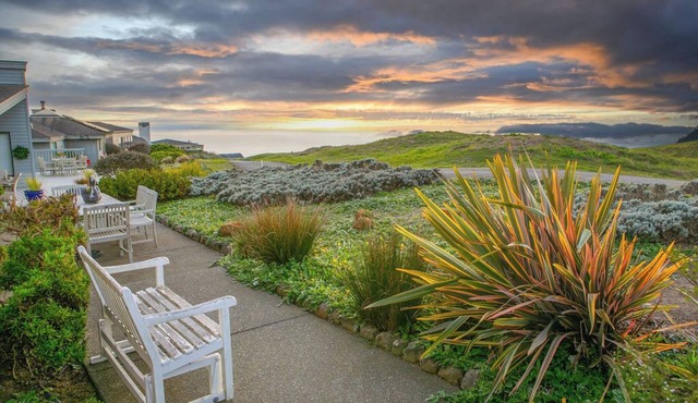 7th Heaven - Enjoy stunning views overlooking the 7th green, and the Ocean!