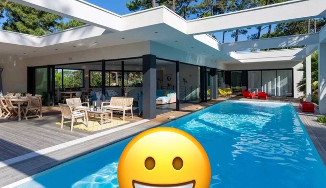 ARCHITECT villa 260m2 heated pool 14x4m 10-12 persons
