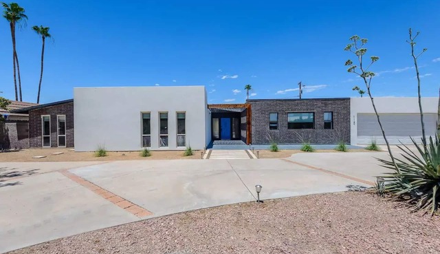 AZ Inspired Modern Ranch Home in North Central PHX