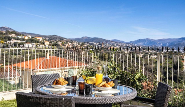 Baie des anges by ecoflats