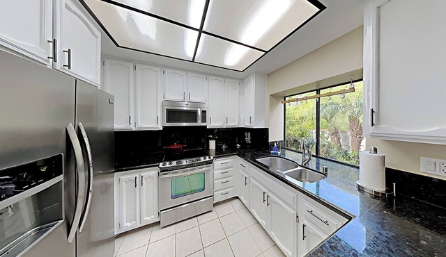Beautiful Tierrasanta 3 Bedroom, 2 Car Garage