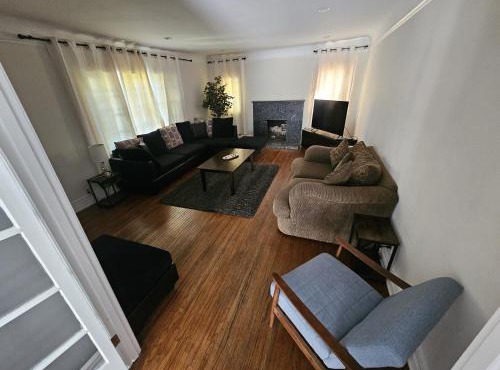 Best Prime Location Hollywood Private House