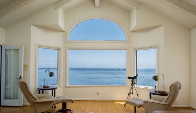 Blue Horizons - Pacific Grove Beach House - On a Clear Day. You Can See Forever!