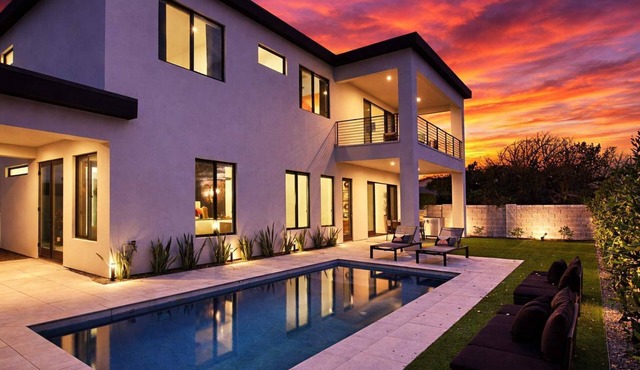 Boho House-Pool Heat Avail-Views of Camelback Mtn!