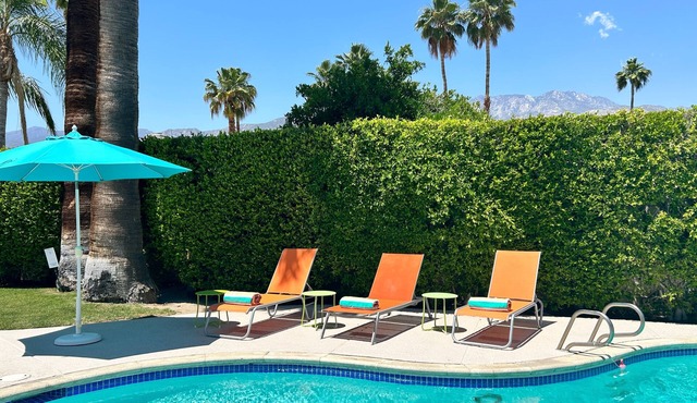 California Glam meets mid-Century desert modern